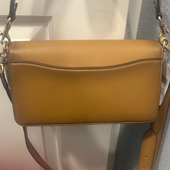 Coach Tabby 26 Tan/BRN Leather Shoulder Bag - Picture 7 of 13